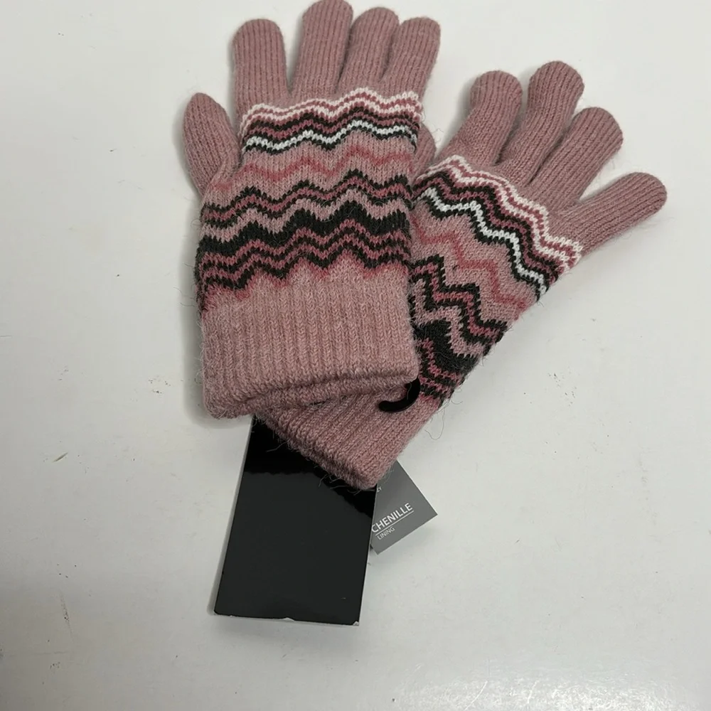 Emanuel Geraldo | Pink Chenille Gloves Winter Hands Fashion | Accessory For Cold